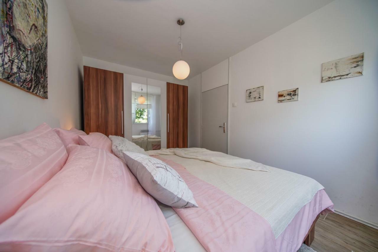 Apartment Happy Day Varaždin Esterno foto